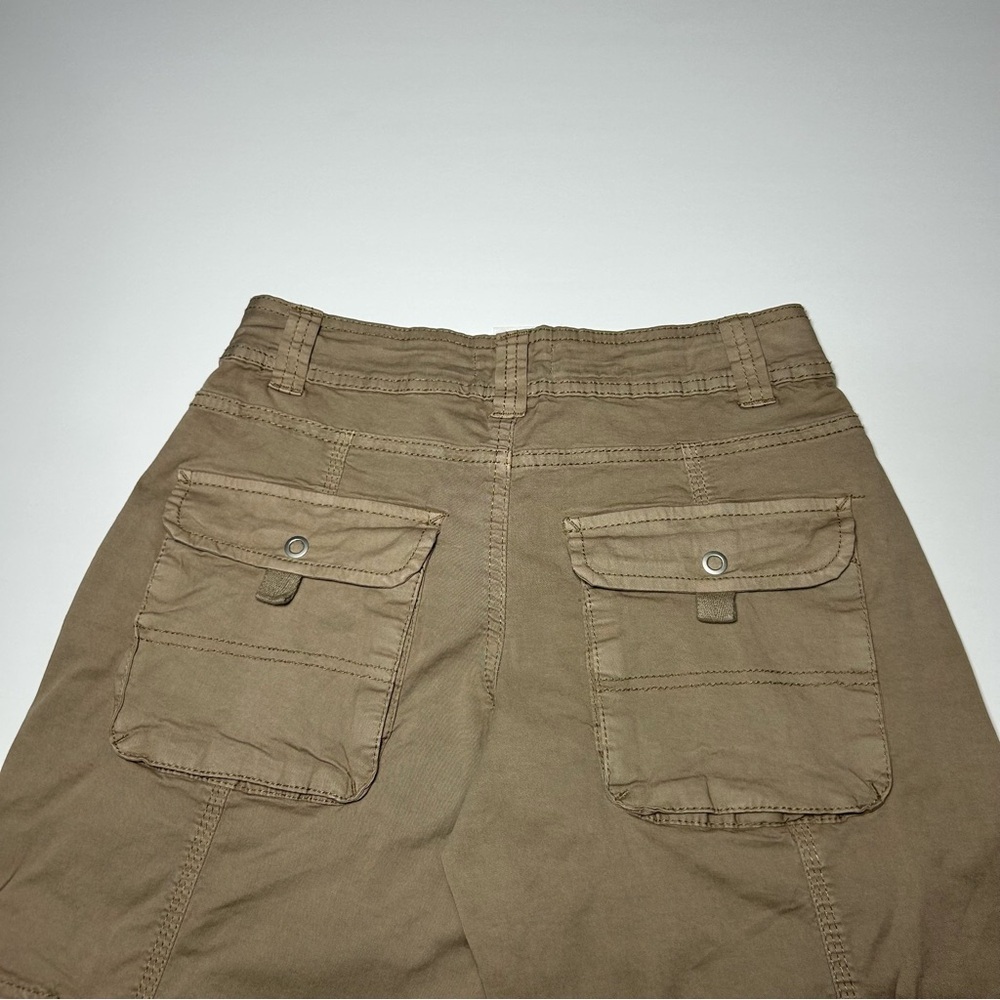 Garage Beige Low Rise Cargo Pants - Picture 7 of 9